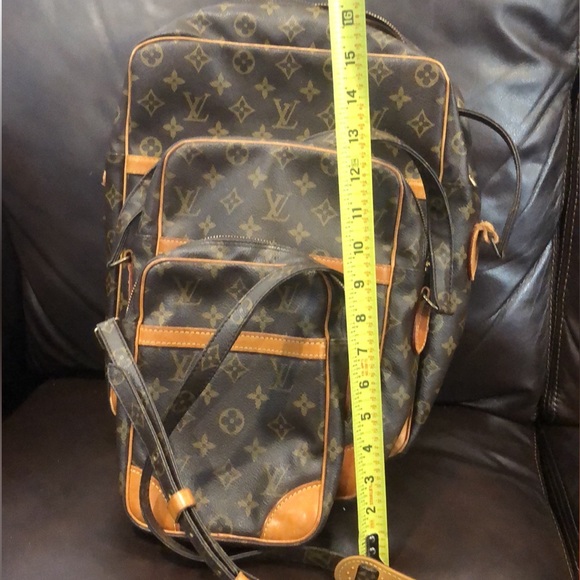 LOUIS VUITTON LV Danube Monogram Crossbody Bag PM / MM / GM Original Strap HTF - Picture 9 of 17